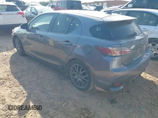 2014 Lexus CT 200h с VIN JTHKD5BH0E2186288, выставлен на аукционе IAAI как лот 42135501 с пробегом 285 076 миль миль и . История ставок и продаж доступна на DreamBid. Изображение 3.