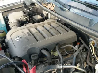 2016 Toyota Tundra Platinum with VIN 5TFGW5F15GX206832, listed as a IAAI auction lot 42657689 with 101,462 mi miles and . Bid and sale history available at DreamBid. Image 19.