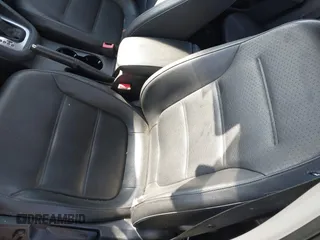 2013 Volkswagen Jetta SE with VIN 3VWDX7AJ7DM208972, listed as a IAAI auction lot 41653416 with 173,386 mi miles and . Bid and sale history available at DreamBid. Image 15.