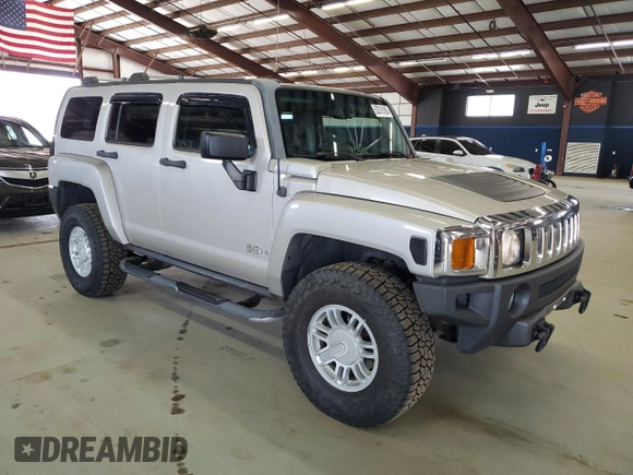 2006 Hummer H3 with VIN 5GTDN136X68176999, listed as a Copart auction lot 53315185 with 225,423 mi miles and Clean Title. Bid and sale history available at carsss.com. Image 4.