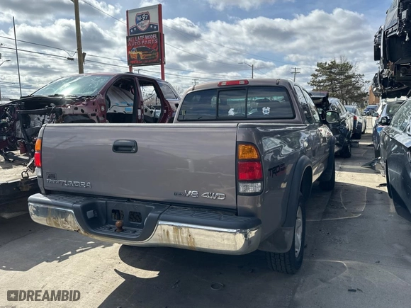 2002 Toyota Tundra SR5 with VIN 5TBBT44132S331903, listed as a Copart auction lot 50738505 with 103,927 mi miles and Clean Title. Bid and sale history available at carsss.com. Image 4.