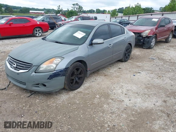 2008 Nissan Altima SE z VIN 1N4BL21E58C210986, wystawiony jako IAAI lot #42322119 z przebiegiem 154 546 mil mil oraz . Historia ofert i sprzedaży dostępna na DreamBid. Obrazek 2.