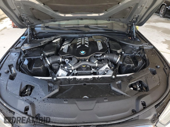 2022 BMW 8 Series M850i with VIN WBAGV8C06NCH89514, listed as a Copart auction lot 59527264 with 0 mi miles and Non Repairable. Bid and sale history available at carsss.com. Image 11.