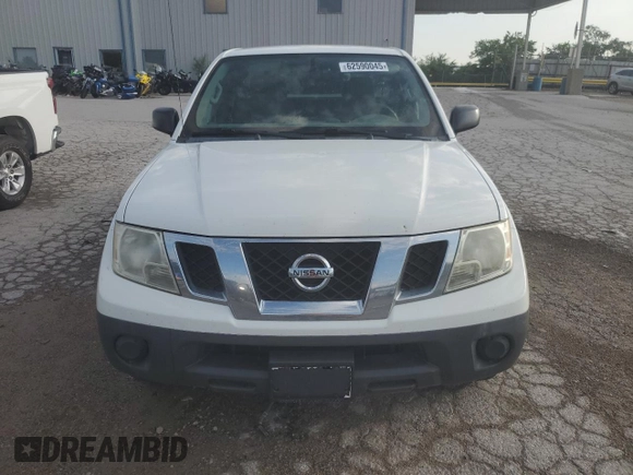2015 Nissan Frontier S z VIN 1N6BD0CT5FN760145, wystawiony jako Copart lot #62590045 z przebiegiem 186 825 mil mil oraz Czysty tytuł • Clean title. Historia ofert i sprzedaży dostępna na DreamBid. Obrazek 5.