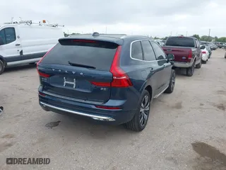 2023 Volvo XC60 Plus Bright Theme with VIN YV4L12RNXP1240842, listed as a IAAI auction lot 41918203 with 18,117 mi miles. Bid and sale history available at carsss.com. Image 4.