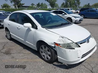 2008 Honda Civic LX с VIN 2HGFA16508H329290, выставлен на аукционе IAAI как лот 42465584 с пробегом 196 687 миль миль и . История ставок и продаж доступна на DreamBid. Изображение 1.