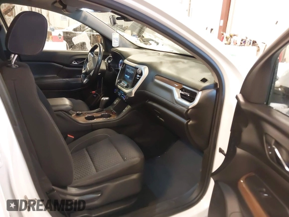2017 GMC Acadia SLE with VIN 1GKKNSLS3HZ208226, listed as a IAAI auction lot 41295116 with 102,083 mi miles. Bid and sale history available at carsss.com. Image 5.