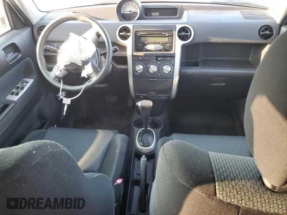 2006 Scion xB with VIN JTLKT324464074075, listed as a Copart auction lot 68135134 with 59,079 mi miles and Salvage Title. Bid and sale history available at carsss.com. Image 8.