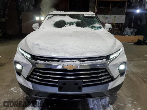 2024 Chevrolet Blazer Premier with VIN 3GNKBLRS9RS283598, listed as a Copart auction lot 87037534 with 2,205 mi miles and Salvage title. Bid and sale history available at DreamBid. Image 5.