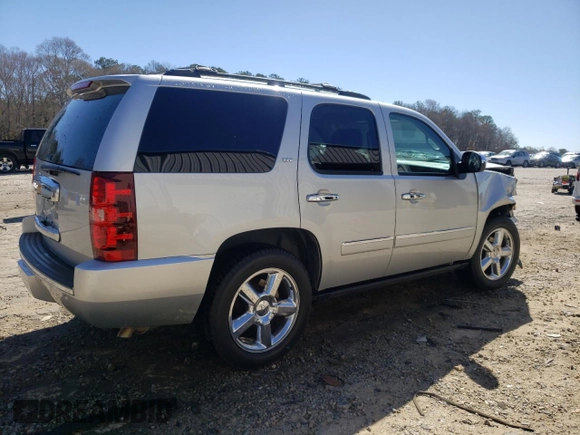 2013 Chevrolet Tahoe LTZ with VIN 1GNSCCE03DR374265, listed as a Copart auction lot 49290765 with 206,584 mi miles and Salvage title. Bid and sale history available at DreamBid. Image 3.