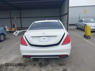 2014 Mercedes-Benz S-Class S 550 with VIN WDDUG8CB0EA054320, listed as a IAAI auction lot 41878661 with 98,825 mi miles. Bid and sale history available at carsss.com. Image 17.