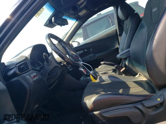 2021 Hyundai Veloster 2.0 Premium with VIN KMHTG6AF0MU032214, listed as a Copart auction lot 59066174 with 31,452 mi miles and Salvage Title. Bid and sale history available at carsss.com. Image 7.