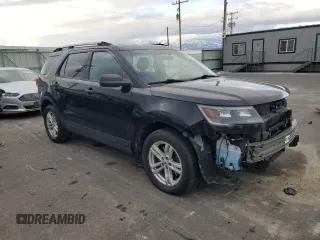 2016 Ford Utility Police Interceptor with VIN 1FM5K8AR7GGC50683, listed as a Copart auction lot 83083274 with 197,682 mi miles and Salvage Title. Bid and sale history available at carsss.com. Image 4.