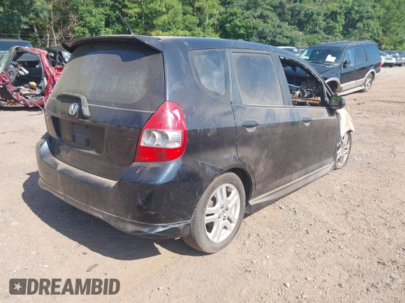 2007 Honda Fit Sport with VIN JHMGD37697S007377, listed as a IAAI auction lot 39046655 with Not provided miles and . Bid and sale history available at DreamBid. Image 4.