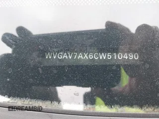 2012 Volkswagen Tiguan SE z VIN WVGAV7AX6CW510490, wystawiony jako IAAI lot #42098241 z przebiegiem 153 279 mil mil oraz . Historia ofert i sprzedaży dostępna na DreamBid. Obrazek 9.