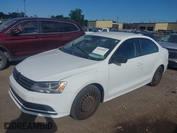 2015 Volkswagen Jetta S z VIN 3VW2K7AJ4FM327068, wystawiony jako IAAI lot #42610853 z przebiegiem 150 636 mil mil oraz . Historia ofert i sprzedaży dostępna na DreamBid. Obrazek 2.