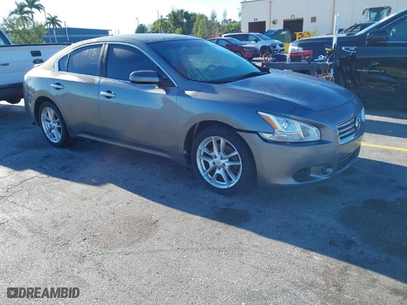 2014 Nissan Maxima 3.5 SV with VIN 1N4AA5AP7EC452694, listed as a IAAI auction lot 41828538 with 162,341 mi miles. Bid and sale history available at carsss.com. Image 1.