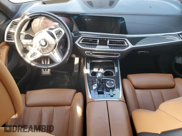 2022 BMW X7 M50i with VIN 5UXCX6C06N9J55872, listed as a Copart auction lot 67270444 with 0 mi miles and Salvage Title. Bid and sale history available at carsss.com. Image 8.