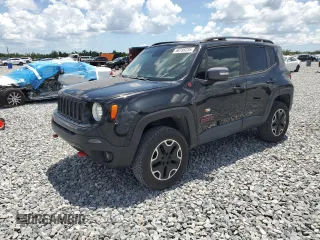 2016 Jeep Renegade Trailhawk with VIN ZACCJBCT6GPD75701, listed as a Copart auction lot 61719975 with 86,573 mi miles and Clean title. Bid and sale history available at DreamBid. Image 1.