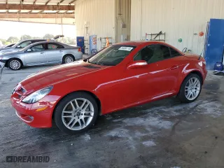2008 Mercedes-Benz SLK-Class 3.5L with VIN WDBWK56FX8F189180, listed as a Copart auction lot 84496114 with 82,377 mi miles and Salvage Title. Bid and sale history available at carsss.com. Image 1.