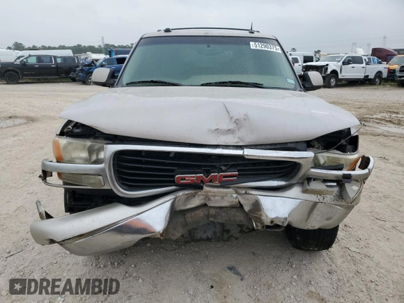 2005 GMC Yukon XL SLT with VIN 1GKEC16Z45J217761, listed as a Copart auction lot 51290375 with 204,236 mi miles and Salvage Title. Bid and sale history available at carsss.com. Image 5.