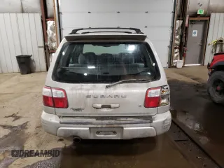 2001 Subaru Forester S w/Premium Pkg with VIN JF1SF65681H725555, listed as a Copart auction lot 51146175 with 195,670 mi miles and Salvage Title. Bid and sale history available at carsss.com. Image 6.