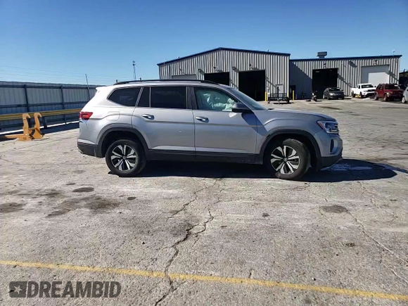 2024 Volkswagen Atlas SE with VIN 1V2DR2CAXRC527996, listed as a Copart auction lot 74796794 with 18,934 mi miles and Salvage title. Bid and sale history available at DreamBid. Image 12.