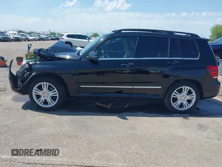2013 Mercedes-Benz GLK 350 z VIN WDCGG5HB5DG077063, wystawiony jako IAAI lot #39858001 z przebiegiem 42 583 mil mil oraz . Historia ofert i sprzedaży dostępna na DreamBid. Obrazek 15.