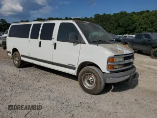 2002 Chevrolet Express z VIN 1GAHG39R021176117, wystawiony jako Copart lot #59724485 z przebiegiem 95 364 mil mil oraz Czysty tytuł • Clean title. Historia ofert i sprzedaży dostępna na DreamBid. Obrazek 4.