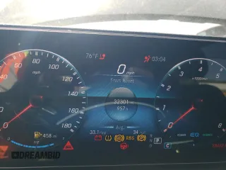 2021 Mercedes-Benz GLE 53 AMG with VIN 4JGFB6BB7MA573253, listed as a Copart auction lot 52195945 with 32,301 mi miles and Salvage title. Bid and sale history available at DreamBid. Image 9.