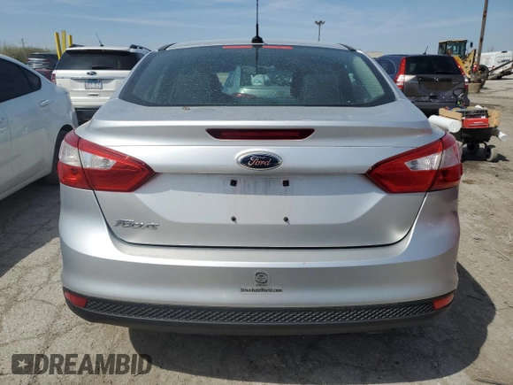 2012 Ford Focus S with VIN 1FAHP3E25CL255973, listed as a Copart auction lot 54250665 with 134,612 mi miles and Clean Title. Bid and sale history available at DreamBid. Image 6.