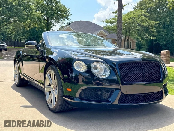 2014 Bentley Continental GT V8 с VIN SCBGT3ZAXEC091743, выставлен на аукционе Copart как лот 62013135 с пробегом 31 671 миль миль и Чистый • Clean title. История ставок и продаж доступна на DreamBid. Изображение 1.