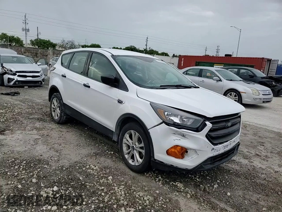 2018 Ford Escape S with VIN 1FMCU0F70JUA94439, listed as a Copart auction lot 62675905 with 211,864 mi miles and Salvage title. Bid and sale history available at DreamBid. Image 11.