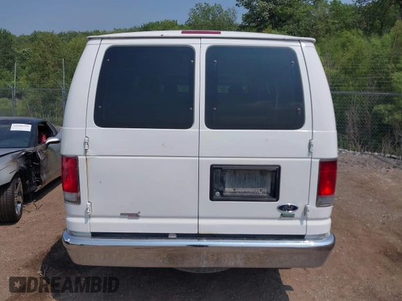 2012 Ford Econoline Passenger XL with VIN 1FBNE3BL9CDA32236, listed as a IAAI auction lot 42484447 with 146,983 mi miles and . Bid and sale history available at DreamBid. Image 16.