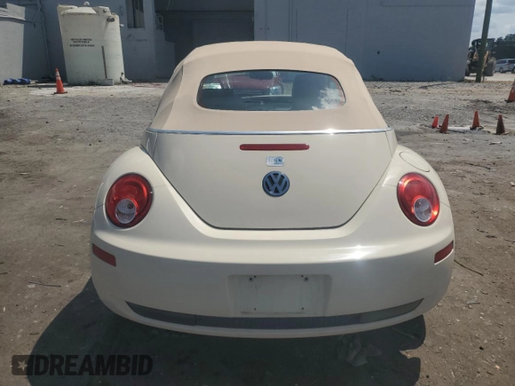 2008 Volkswagen Beetle SE with VIN 3VWRG31Y68M406704, listed as a Copart auction lot 61774055 with 116,793 mi miles and Salvage title. Bid and sale history available at DreamBid. Image 6.