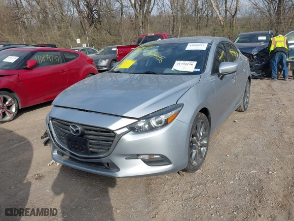 2018 Mazda Mazda3 4-Door Touring with VIN 3MZBN1V37JM262418, listed as a IAAI auction lot 41880212 with 118,662 mi miles. Bid and sale history available at carsss.com. Image 17.