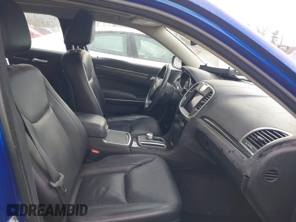 2018 Chrysler 300 Touring with VIN 2C3CCAAG7JH270043, listed as a IAAI auction lot 40914414 with 21,161 mi miles and . Bid and sale history available at DreamBid. Image 5.