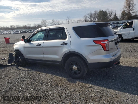 2014 Ford Utility Police Interceptor with VIN 1FM5K8AR1EGC01993, listed as a Copart auction lot 81580494 with 131,243 mi miles and Salvage Title. Bid and sale history available at carsss.com. Image 2.