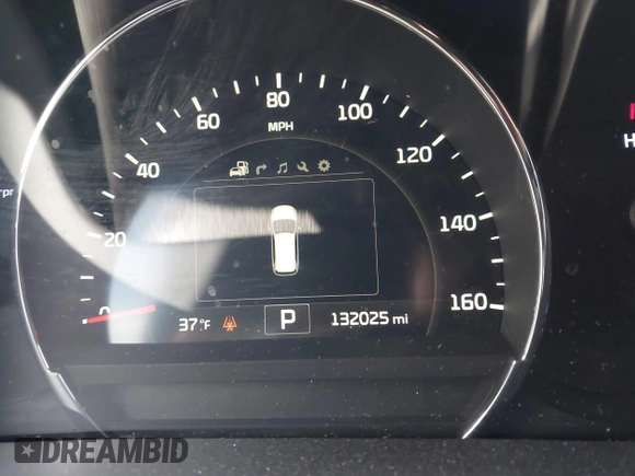 2016 Kia Sorento SX with VIN 5XYPKDA58GG002304, listed as a IAAI auction lot 41990332 with 132,025 mi miles. Bid and sale history available at carsss.com. Image 15.