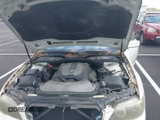 2006 BMW 7 Series 750Li with VIN WBAHN83516DT32361, listed as a IAAI auction lot 41973491 with 170,428 mi miles. Bid and sale history available at carsss.com. Image 10.