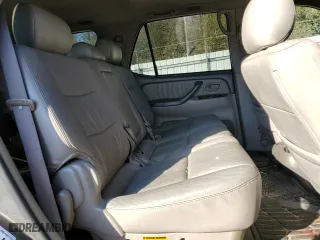 2006 Toyota Sequoia Limited with VIN 5TDBT48AX6S258746, listed as a Copart auction lot 43743425 with 238,821 mi miles and Salvage Title. Bid and sale history available at carsss.com. Image 11.