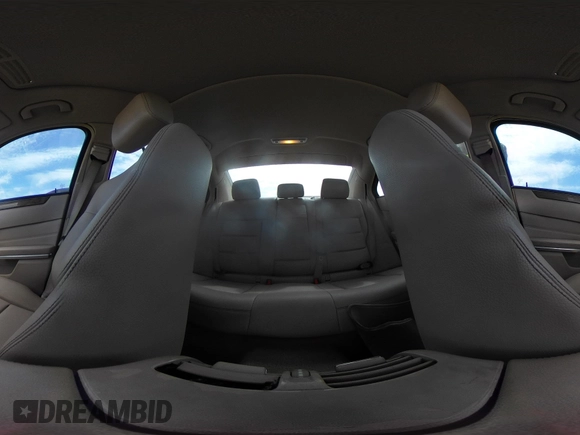 2014 Mercedes-Benz E-Class E 350 Sport with VIN WDDHF5KB6EA900342, listed as a IAAI auction lot 41697608 with 157,330 mi miles. Bid and sale history available at carsss.com. Image 18.