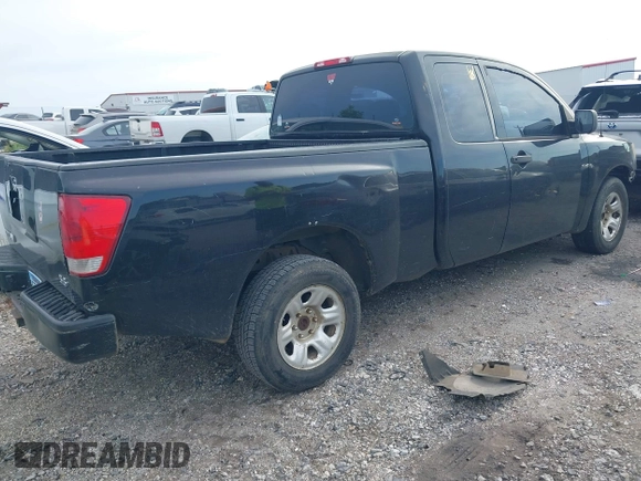 2007 Nissan Titan LE z VIN 1N6BA06A07N245025, wystawiony jako IAAI lot #42469264 z przebiegiem 324 485 mil mil oraz . Historia ofert i sprzedaży dostępna na DreamBid. Obrazek 4.