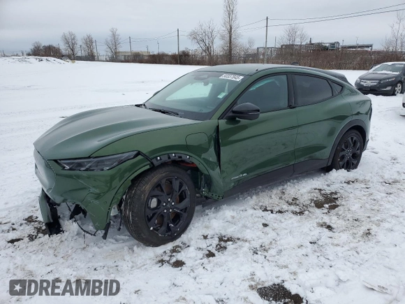 2024 Ford Mustang Mach-E Select z VIN 3FMTK1SU4RMA36857, wystawiony jako Copart lot #50337845 z przebiegiem 152 mil mil oraz Szkoda całkowita • Salvage title. Historia ofert i sprzedaży dostępna na DreamBid. Obrazek 1.