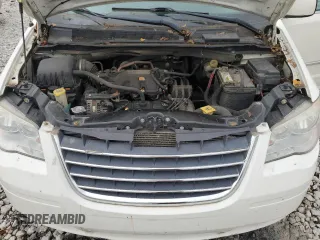 2010 Chrysler Town & Country Touring Plus with VIN 2A4RR8D10AR430966, listed as a Copart auction lot 55720095 with 170,128 mi miles and Clean Title. Bid and sale history available at DreamBid. Image 12.