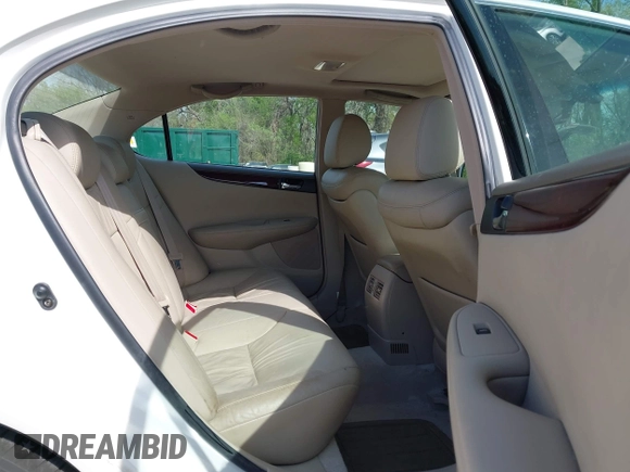 2004 Lexus ES 350 with VIN JTHBA30G945001806, listed as a IAAI auction lot 42027534 with 132,323 mi miles and . Bid and sale history available at DreamBid. Image 8.