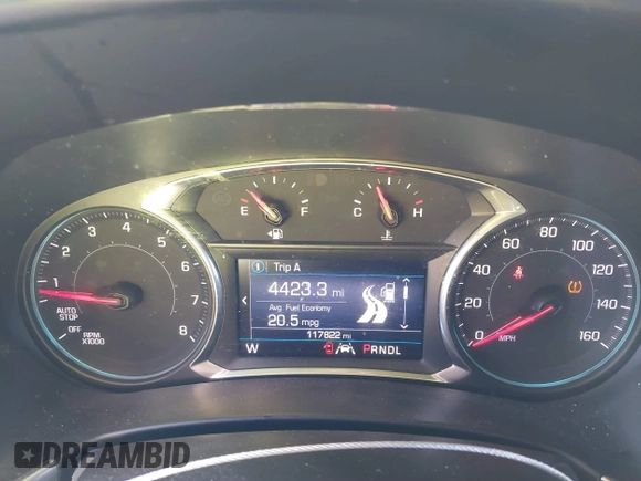 2020 Chevrolet Equinox LT with VIN 2GNAXUEV2L6208430, listed as a IAAI auction lot 41217793 with 117,822 mi miles and . Bid and sale history available at DreamBid. Image 7.