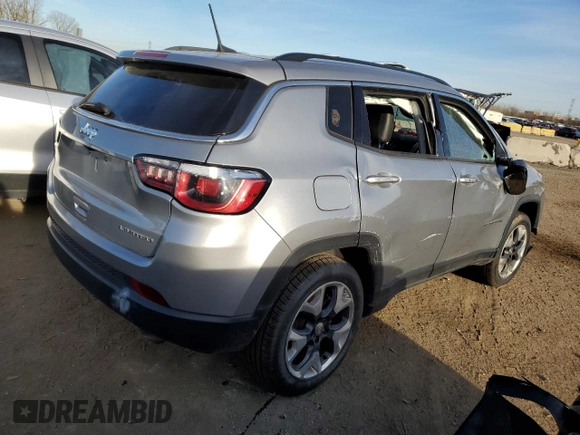 2019 Jeep Compass Limited with VIN 3C4NJCCB0KT662863, listed as a Copart auction lot 65089042 with 83,400 mi miles and Salvage Title. Bid and sale history available at carsss.com. Image 4.