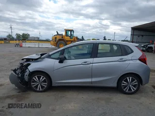 2017 Honda Fit EX with VIN JHMGK5H7XHS017443, listed as a IAAI auction lot 42109699 with 55,451 mi miles. Bid and sale history available at carsss.com. Image 15.