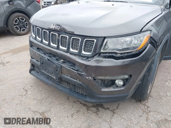 2019 Jeep Compass Limited with VIN 3C4NJDCB9KT666254, listed as a IAAI auction lot 41951603 with 65,990 mi miles and . Bid and sale history available at DreamBid. Image 16.
